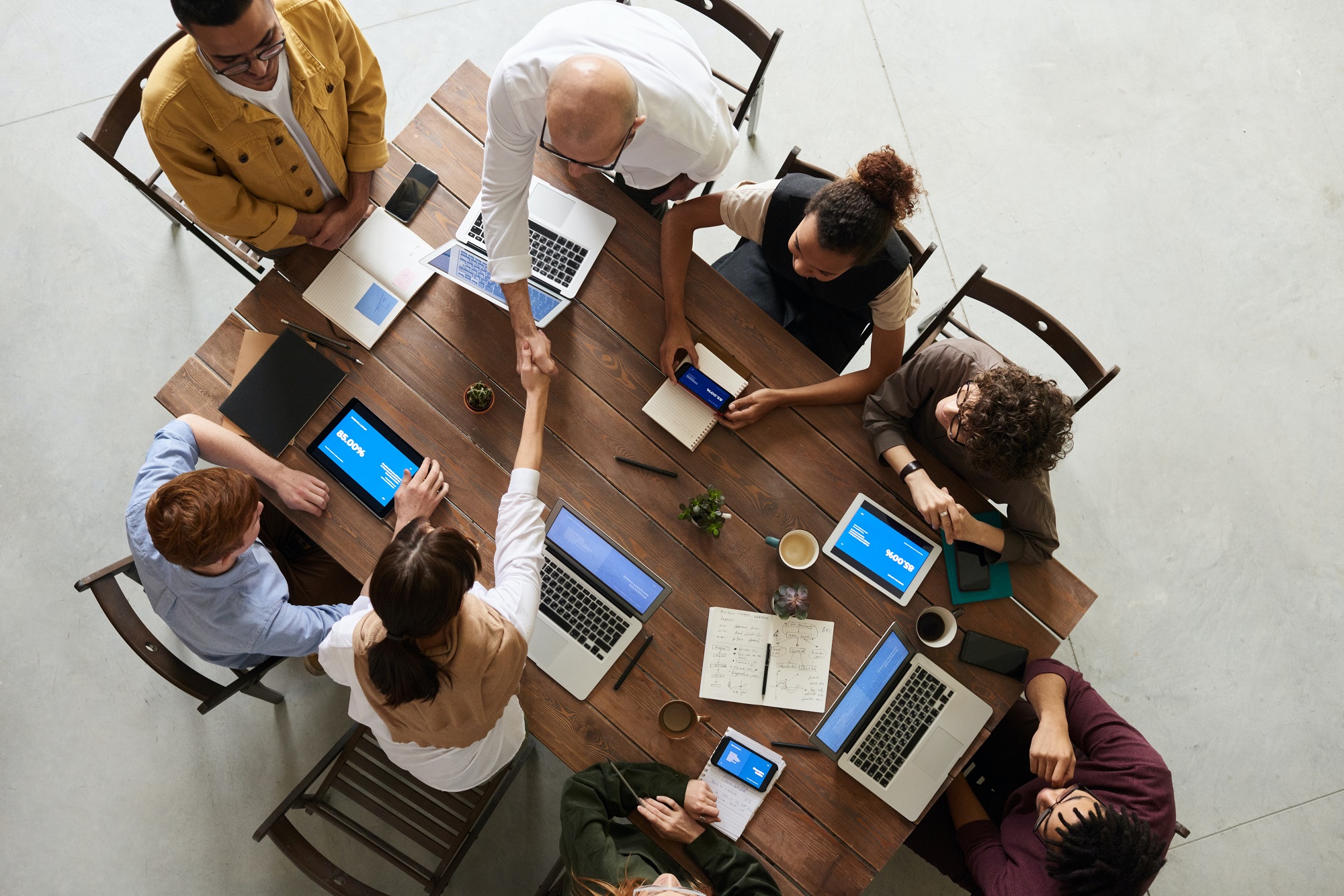 como-melhorar-a-comunicacao-interna-na-empresa_2-1